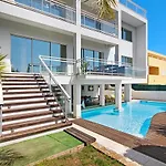 Vila Rosana